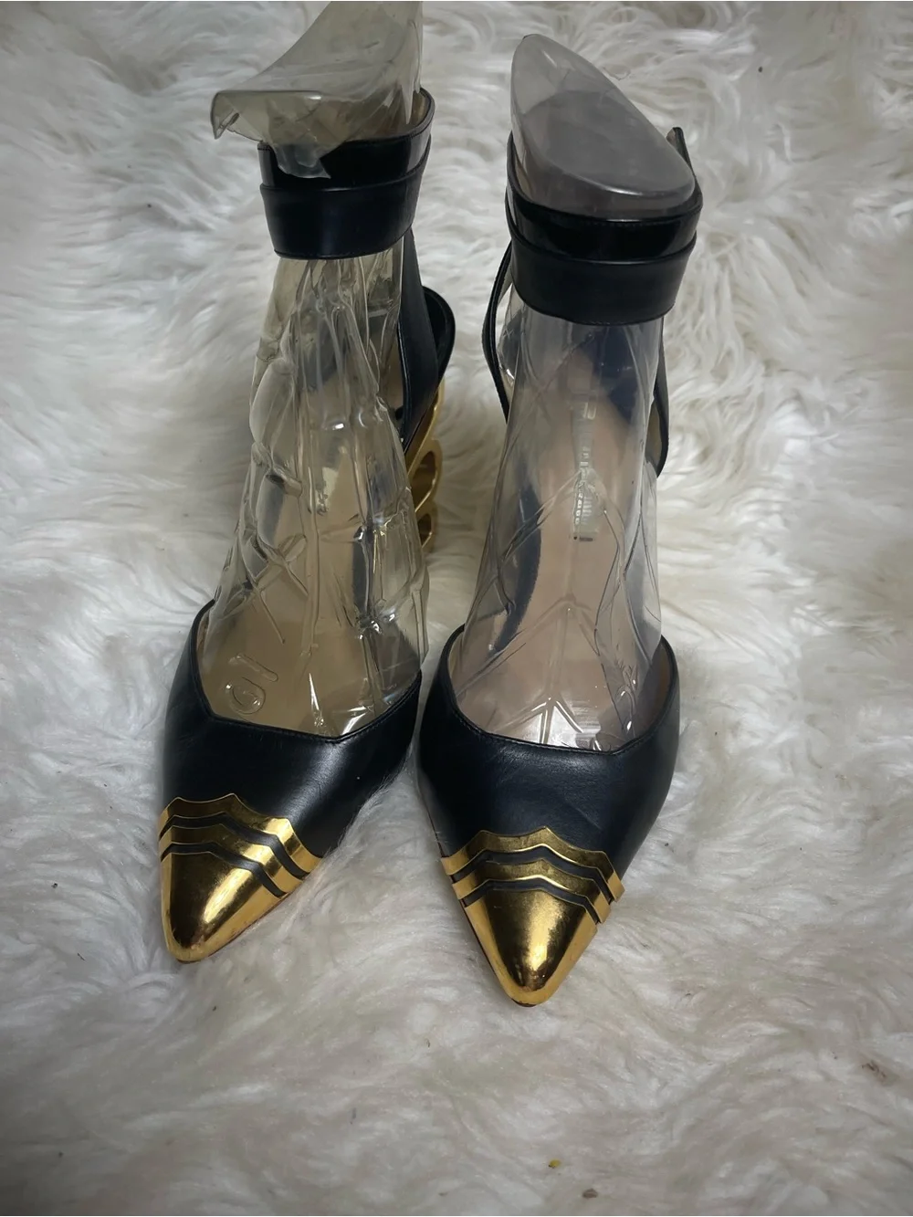 Nicholas Kirwood leather Black Ankle-Strap Heels Gold tSculpted Heel EU SZ 37.5